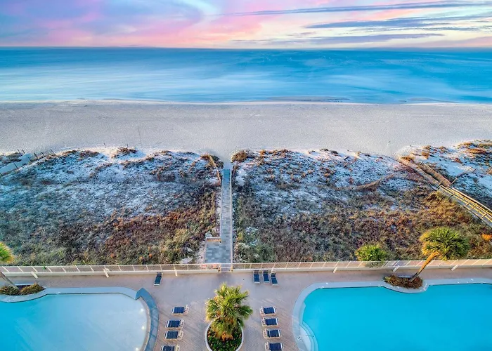 Gulf-front On The White With Shared Pools Hot Tubs Sauna & Gym Gulf Shores